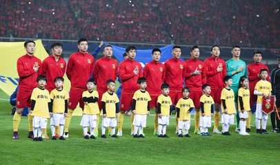 李铁一路砸钱当上国足主帅、世界杯 巴西、机器人世界杯