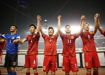 12连红专家预测五大联赛！、足球世界罗伯托后期多少好用